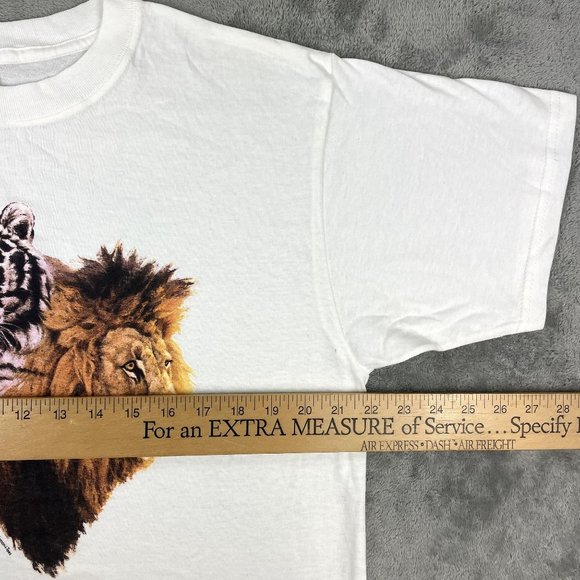 Vintage Human-i-Tees Cougar Lion Tiger Graphic Short Sleeve White T-Shirt Anvil - Picture 6 of 7
